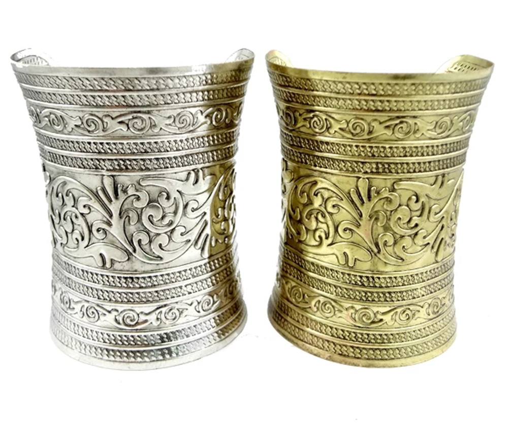 Men Accessories India - Vintage Alloy สร้อยข้อมือกว้างสําหรับผู้หญิงผู้ชายยิปซีทิเบตชาติพันธุ์ Big Arm สร้อยข้อมืออินเดีย