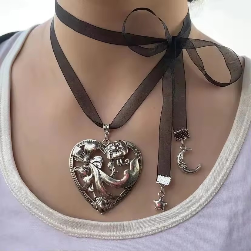 สร้อยคอจี้รูปดาวทะเลโลหะขนาดให - Men'S Accessories In The 90S บทวิจารณ์และราคา