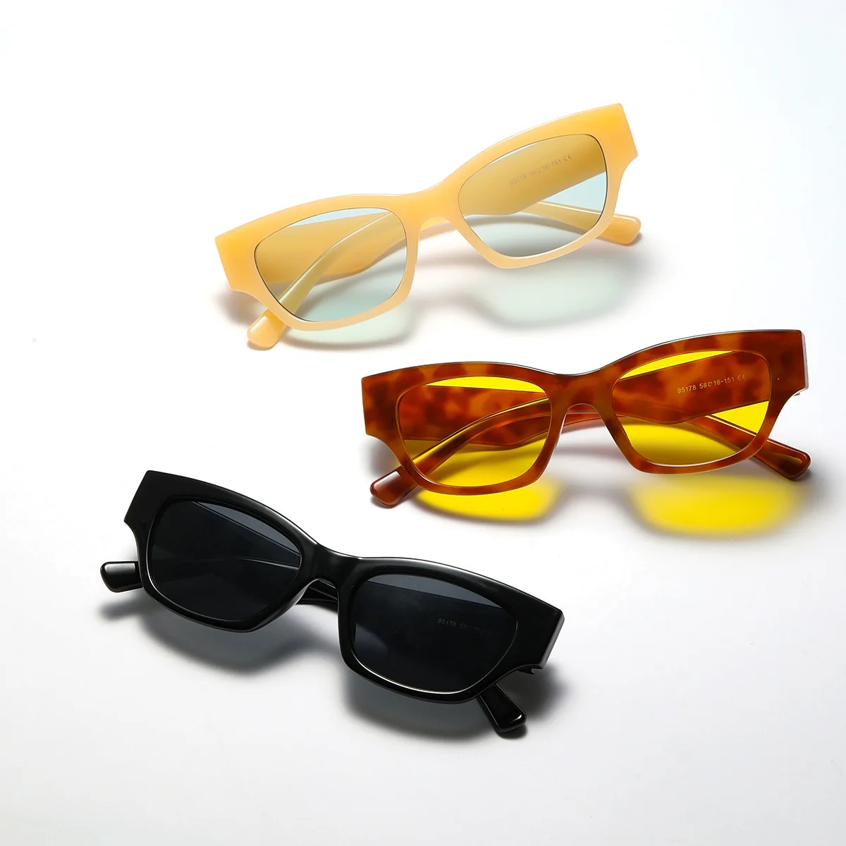 แฟชั่นผู้หญิงสีเหลือง Cat Eye  - Men'S Accessories In The 90S บทวิจารณ์และราคา