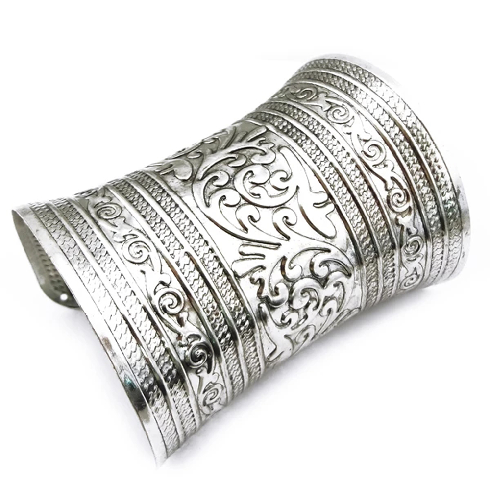 Vintage Alloy สร้อยข้อมือกว้าง - Men Accessories India บทวิจารณ์และราคา