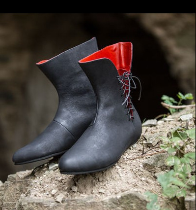 รองเท้าหนังยุคกลางสำหรับผู้ชาย - Medieval Men'S Accessories บทวิจารณ์และราคา